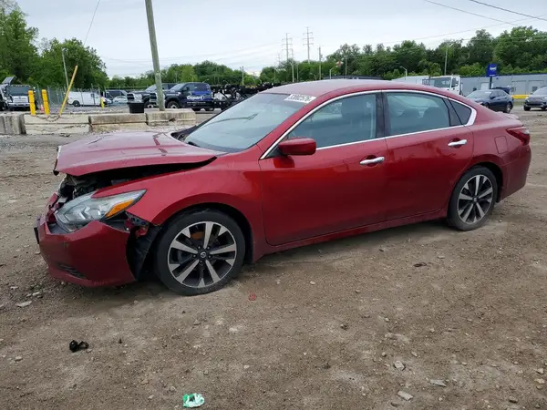 1N4AL3AP4JC121659 2018 NISSAN ALTIMA - Image 1