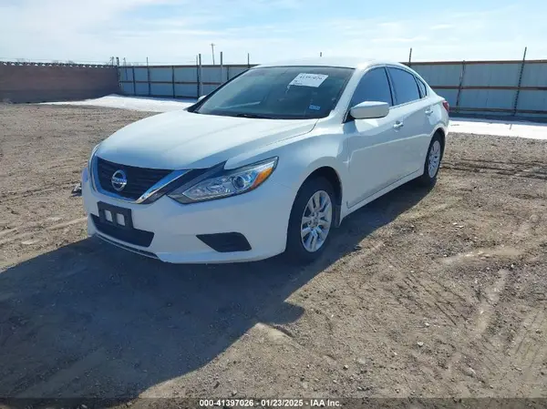 1N4AL3AP4JC125016 2018 NISSAN ALTIMA - Image 2