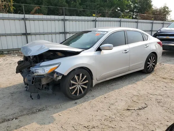 1N4AL3AP4JC125100 2018 NISSAN ALTIMA - Image 1