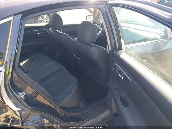 1N4AL3AP4JC125369 2018 NISSAN ALTIMA - Image 8