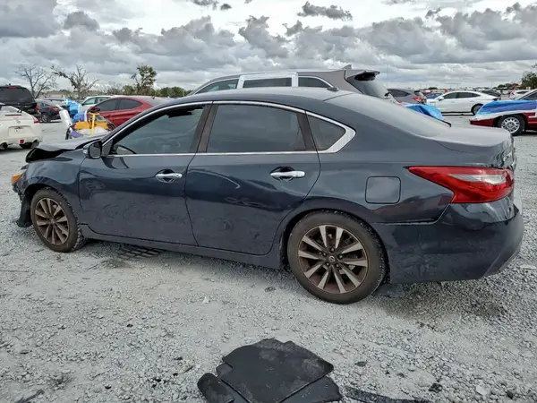1N4AL3AP4JC127316 2018 NISSAN ALTIMA - Image 2