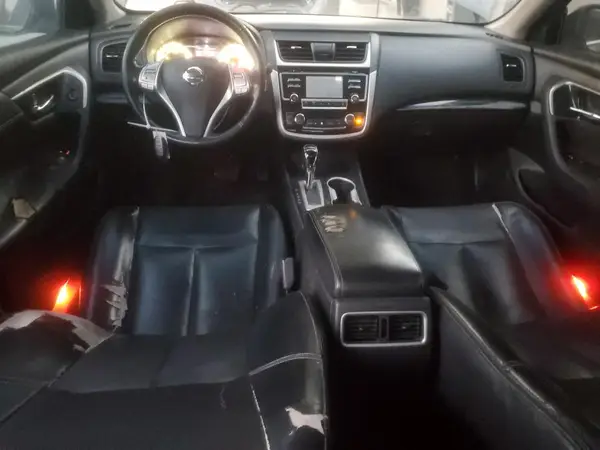 1N4AL3AP4JC129423 2018 NISSAN ALTIMA - Image 8
