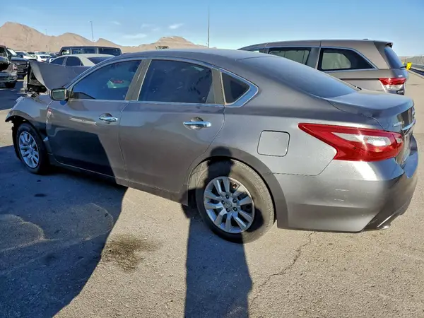 1N4AL3AP4JC133018 2018 NISSAN ALTIMA - Image 2