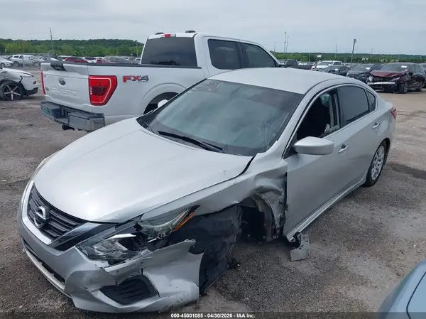 1N4AL3AP4JC134430 2018 NISSAN ALTIMA - Image 2
