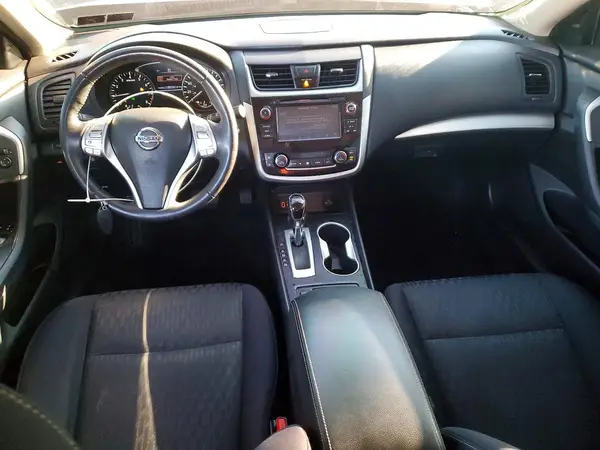1N4AL3AP4JC138882 2018 NISSAN ALTIMA - Image 8
