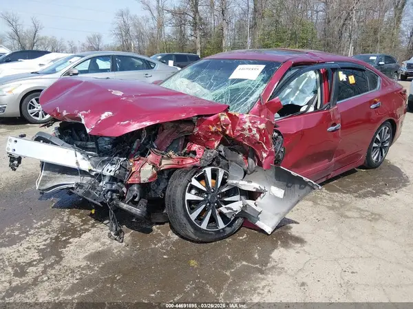 1N4AL3AP4JC141569 2018 NISSAN ALTIMA - Image 2