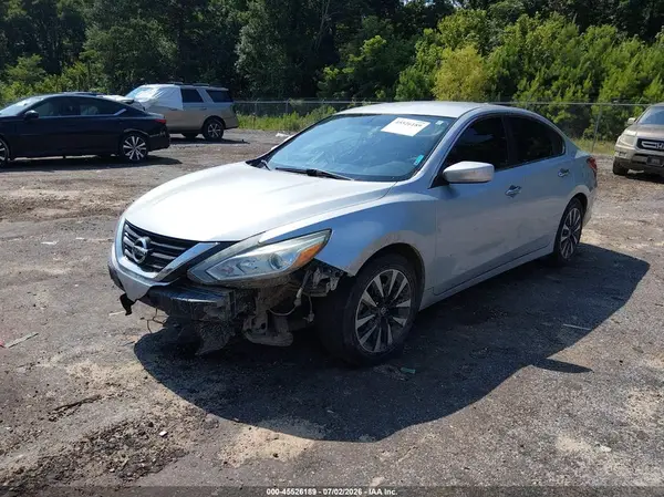 1N4AL3AP4JC142480 2018 NISSAN ALTIMA - Image 2
