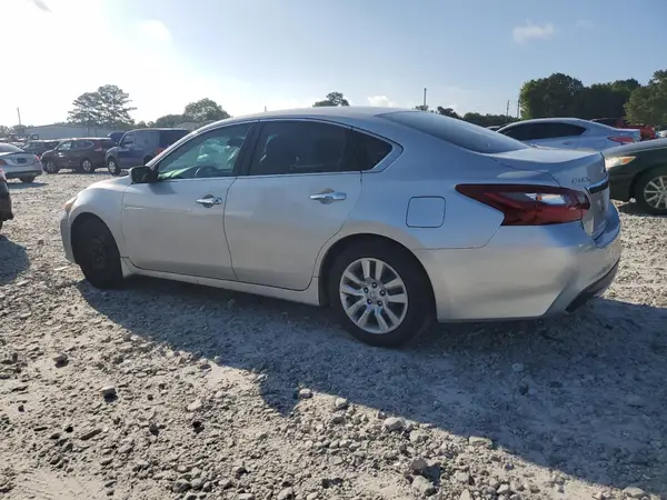 1N4AL3AP4JC142608 2018 NISSAN ALTIMA - Image 2