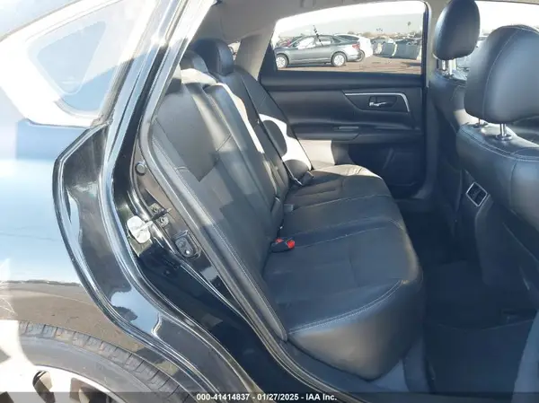 1N4AL3AP4JC143421 2018 NISSAN ALTIMA - Image 8