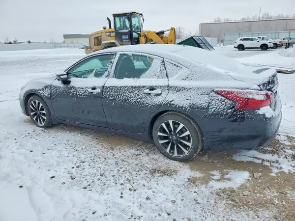 1N4AL3AP4JC143760 2018 NISSAN ALTIMA - Image 2