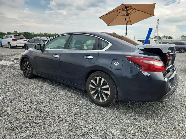 1N4AL3AP4JC145895 2018 NISSAN ALTIMA - Image 2