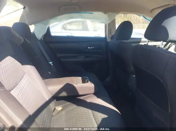 1N4AL3AP4JC147520 2018 NISSAN ALTIMA - Image 8