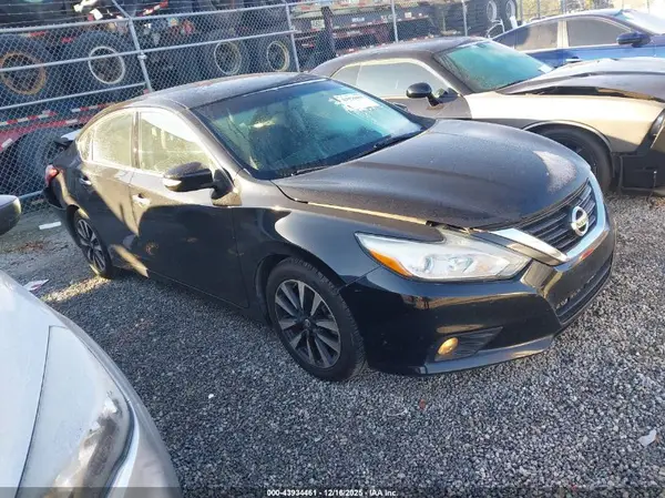 1N4AL3AP4JC152331 2018 NISSAN ALTIMA - Image 1
