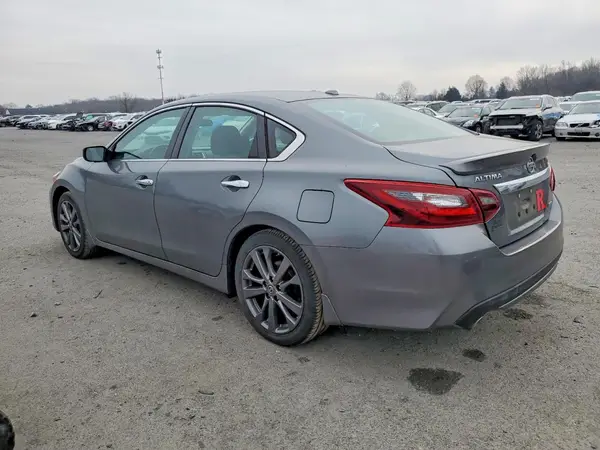 1N4AL3AP4JC152474 2018 NISSAN ALTIMA - Image 2