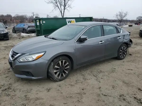 1N4AL3AP4JC153317 2018 NISSAN ALTIMA - Image 1