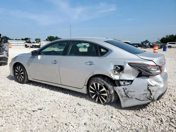 1N4AL3AP4JC153883 2018 NISSAN ALTIMA - Image 2