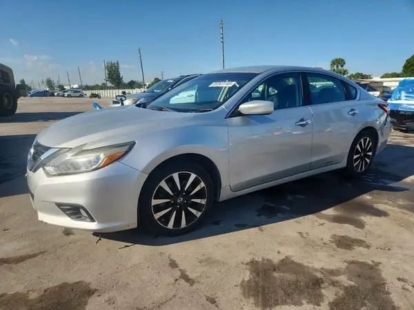 1N4AL3AP4JC155424 2018 NISSAN ALTIMA - Image 1