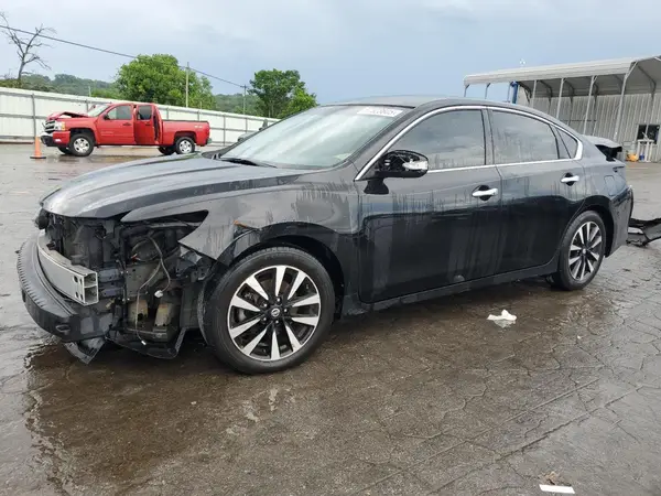 1N4AL3AP4JC156332 2018 NISSAN ALTIMA - Image 1