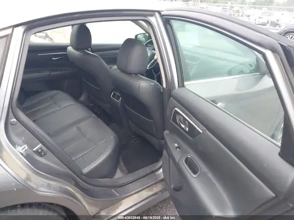 1N4AL3AP4JC156539 2018 NISSAN ALTIMA - Image 8