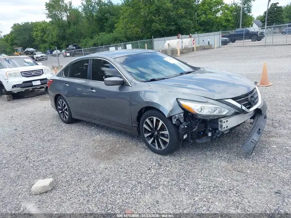 1N4AL3AP4JC160767 2018 NISSAN ALTIMA - Image 1