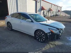 1N4AL3AP4JC161563 2018 NISSAN ALTIMA