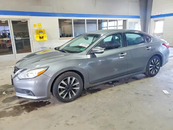 1N4AL3AP4JC162678 2018 NISSAN ALTIMA - Image 1