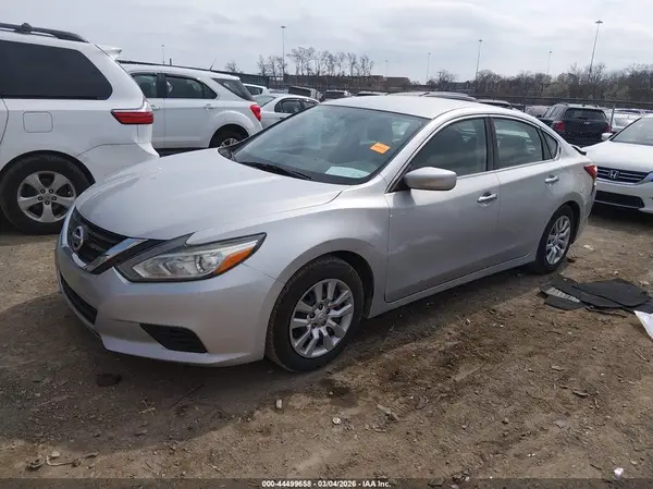 1N4AL3AP4JC163426 2018 NISSAN ALTIMA - Image 2