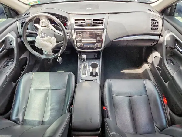 1N4AL3AP4JC165161 2018 NISSAN ALTIMA - Image 8