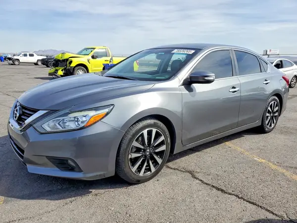 1N4AL3AP4JC168951 2018 NISSAN ALTIMA - Image 1