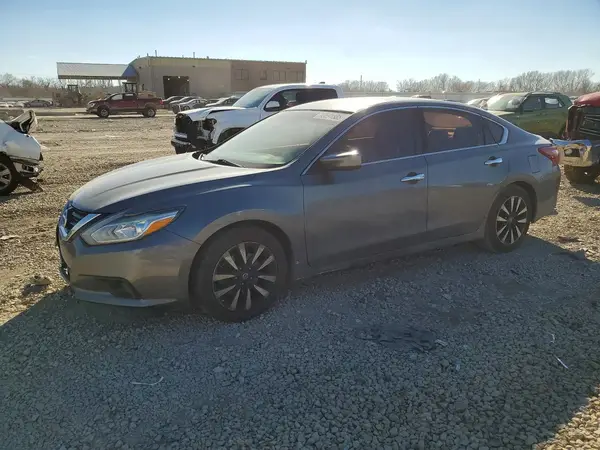 1N4AL3AP4JC172353 2018 NISSAN ALTIMA - Image 1