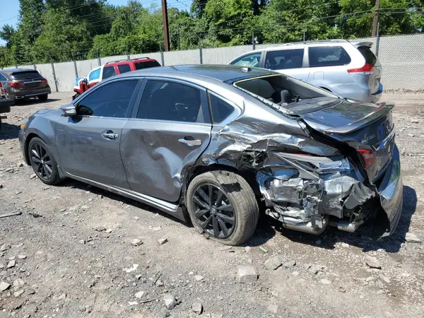 1N4AL3AP4JC173714 2018 NISSAN ALTIMA - Image 2