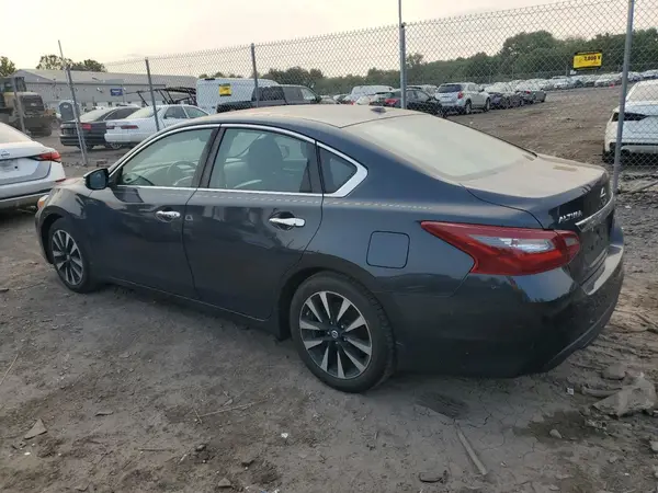 1N4AL3AP4JC175897 2018 NISSAN ALTIMA - Image 2