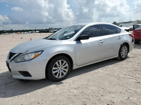 1N4AL3AP4JC176466 2018 NISSAN ALTIMA - Image 1