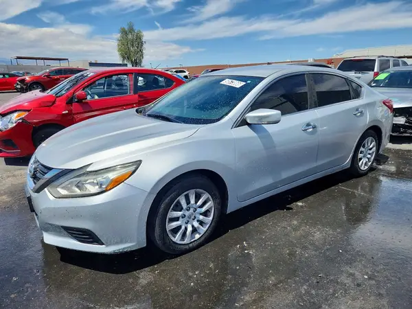 1N4AL3AP4JC176936 2018 NISSAN ALTIMA - Image 1