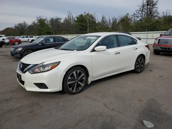 1N4AL3AP4JC177200 2018 NISSAN ALTIMA - Image 1