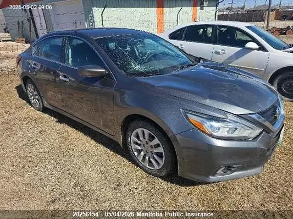 1N4AL3AP4JC178556 2018 NISSAN ALTIMA - Image 1