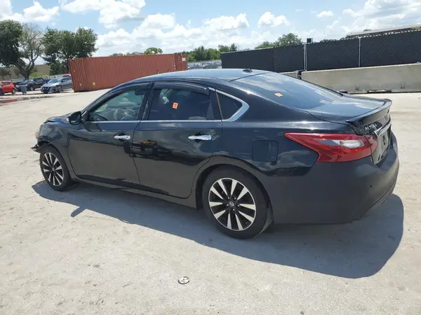 1N4AL3AP4JC179979 2018 NISSAN ALTIMA - Image 2