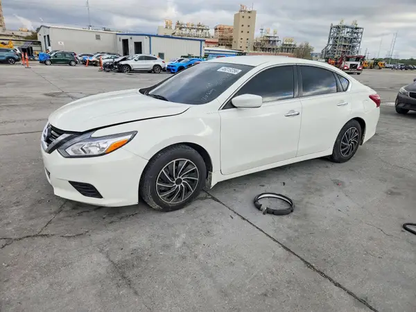 1N4AL3AP4JC180971 2018 NISSAN ALTIMA - Image 1