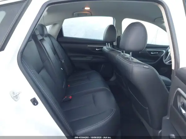 1N4AL3AP4JC182705 2018 NISSAN ALTIMA - Image 8