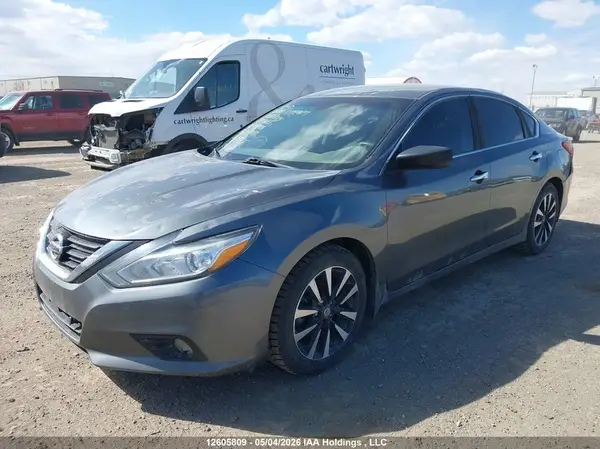 1N4AL3AP4JC185359 2018 NISSAN ALTIMA - Image 2