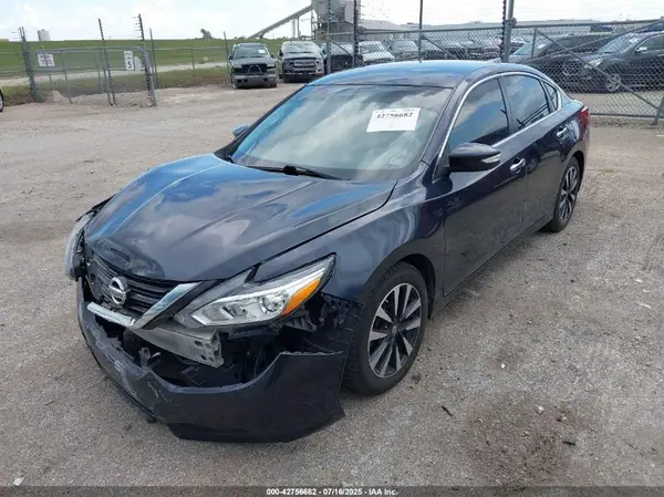 1N4AL3AP4JC186169 2018 NISSAN ALTIMA - Image 2