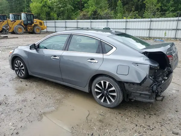 1N4AL3AP4JC187676 2018 NISSAN ALTIMA - Image 2