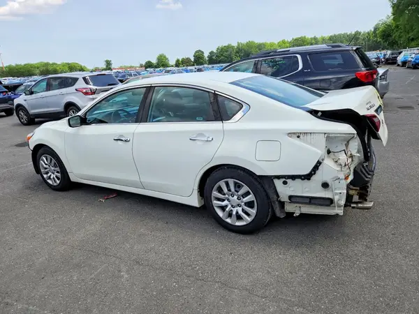 1N4AL3AP4JC188763 2018 NISSAN ALTIMA - Image 2