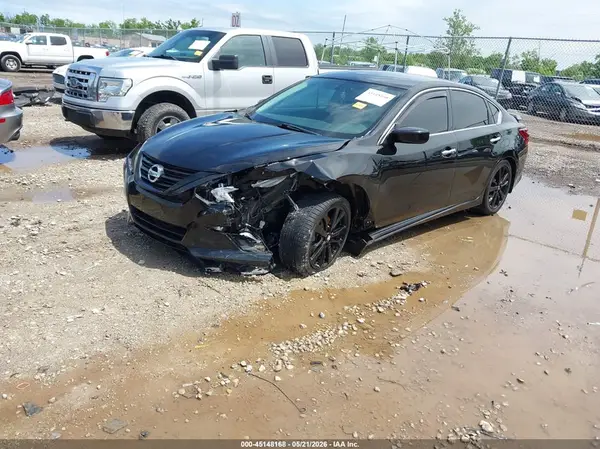 1N4AL3AP4JC188987 2018 NISSAN ALTIMA - Image 2