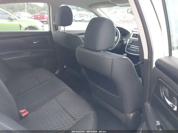 1N4AL3AP4JC190240 2018 NISSAN ALTIMA - Image 8