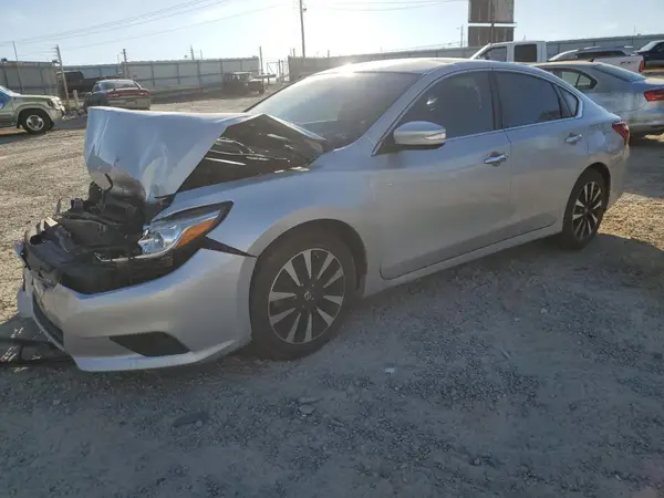 1N4AL3AP4JC190819 2018 NISSAN ALTIMA - Image 1