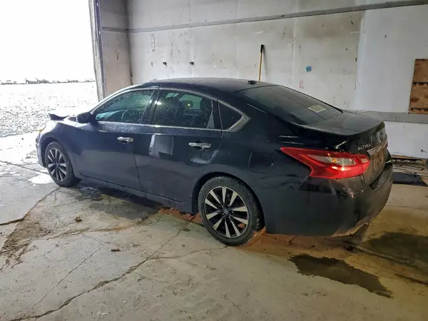 1N4AL3AP4JC191355 2018 NISSAN ALTIMA - Image 2