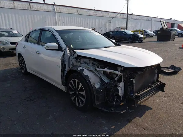 1N4AL3AP4JC192232 2018 NISSAN ALTIMA - Image 1