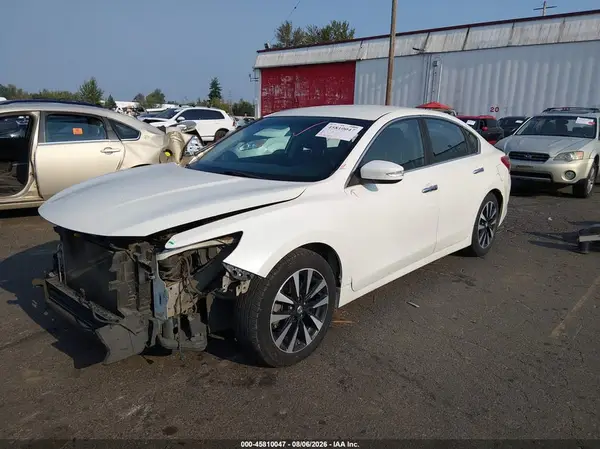 1N4AL3AP4JC192232 2018 NISSAN ALTIMA - Image 2