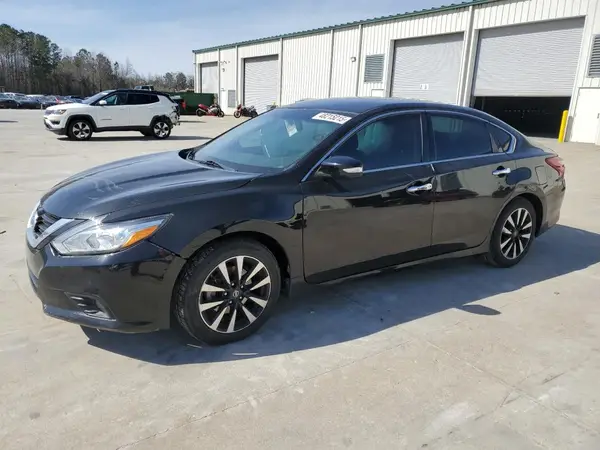 1N4AL3AP4JC193896 2018 NISSAN ALTIMA - Image 1